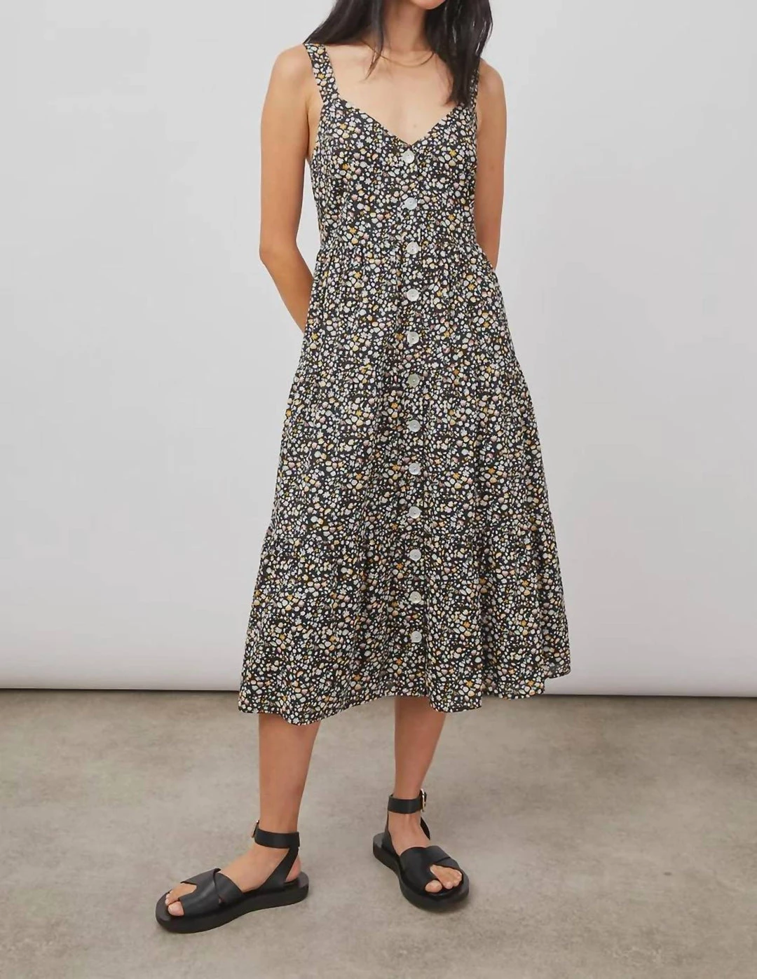 Discount 𧨠Rails Violet π Dress in Black Mini Floral for π© women π₯° 1 Discount 𧨠Rails Violet π Dress in Black Mini Floral for π© women π₯°