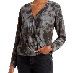 Best Pirce ✔️ Rails Hillary 👩 Womens Surplice Adjustable Sleeves Wrap Top ✨