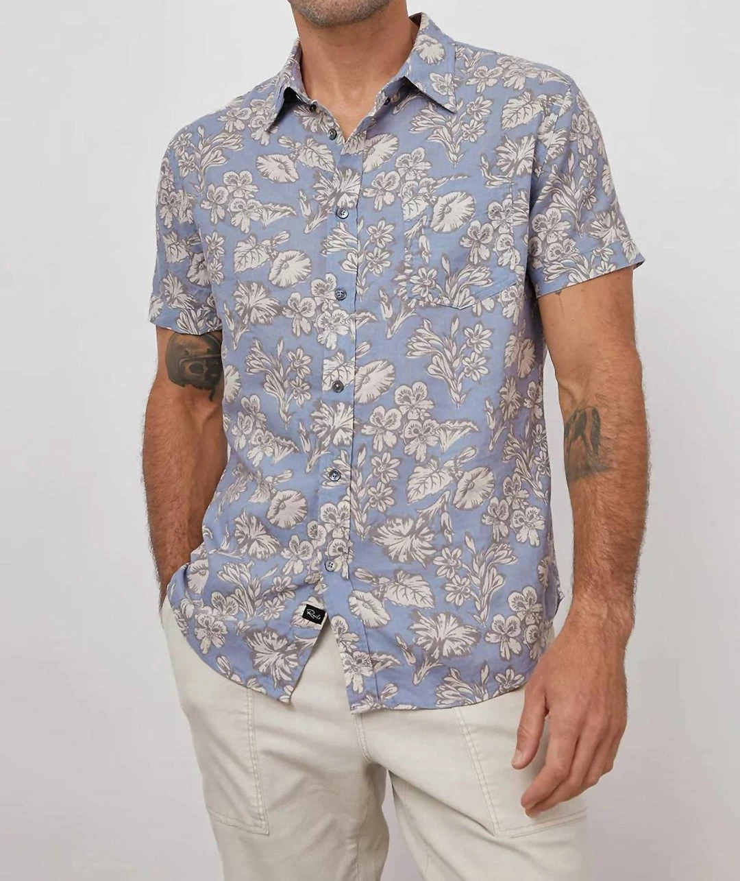 Best deal π Rails Carson Short Sleeve Button Down π Shirt in Rustic Flower for men βοΈ 1 Best deal π Rails Carson Short Sleeve Button Down π Shirt in Rustic Flower for men βοΈ