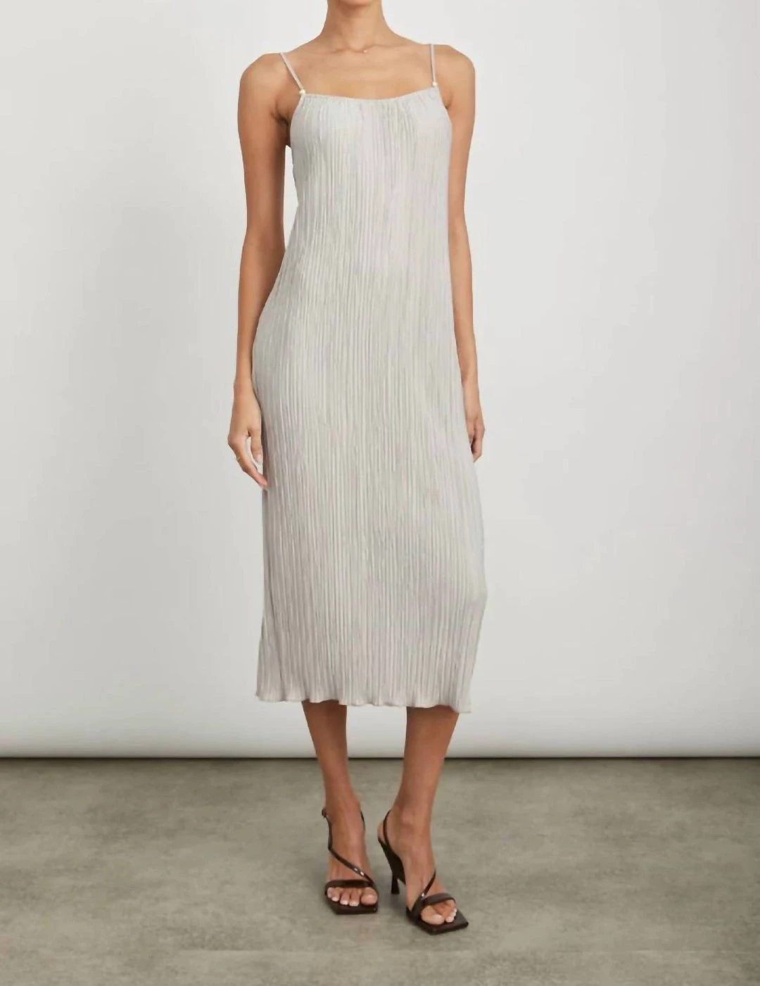 Outlet π Rails Ami π Dress in Oyster for π© women π€© 1 Outlet π Rails Ami π Dress in Oyster for π© women π€©