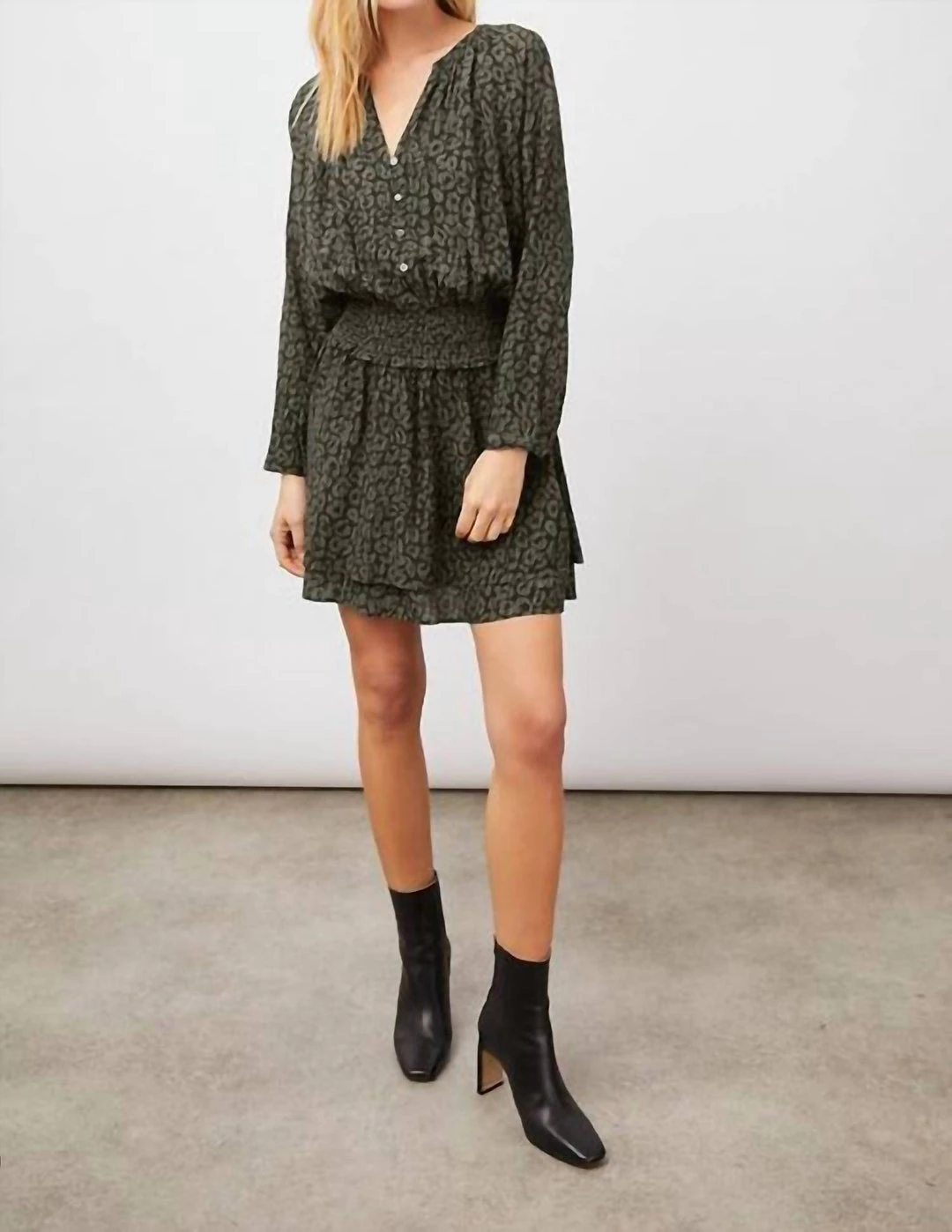 Best deal π€© Rails Jasmine Batik Cheetah π Dress in Olive Batik Cheetah for π© women βοΈ 1 Best deal π€© Rails Jasmine Batik Cheetah π Dress in Olive Batik Cheetah for π© women βοΈ