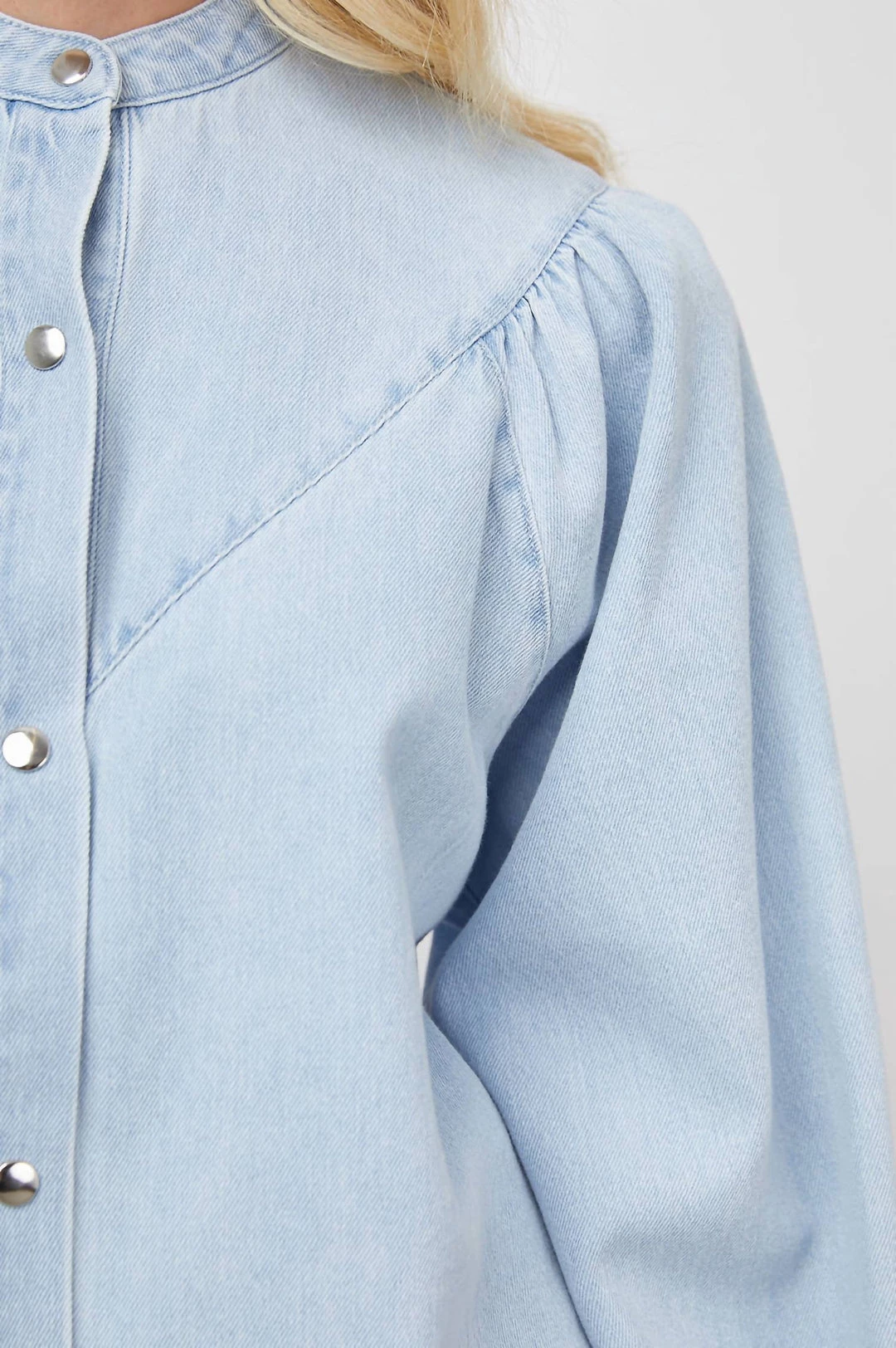 Best Sale π Rails Monica Button-Down π Shirt in Light Blue Vintage for π© women π 2 Best Sale π Rails Monica Button-Down π Shirt in Light Blue Vintage for π© women π - Image 2