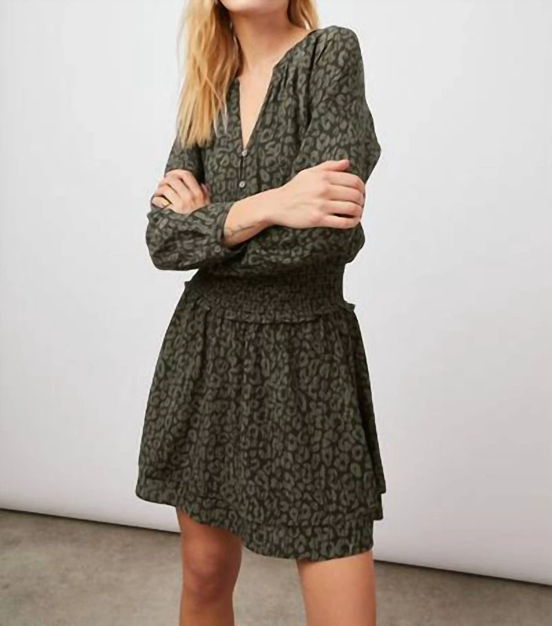 Best deal π€© Rails Jasmine Batik Cheetah π Dress in Olive Batik Cheetah for π© women βοΈ 3 Best deal π€© Rails Jasmine Batik Cheetah π Dress in Olive Batik Cheetah for π© women βοΈ - Image 3